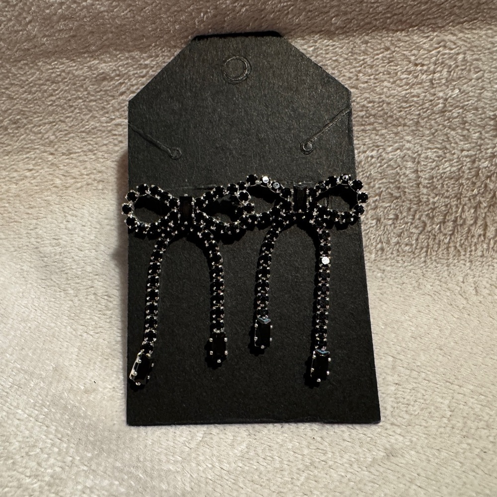 Black Crystal Bow Dangle Earrings NWOT